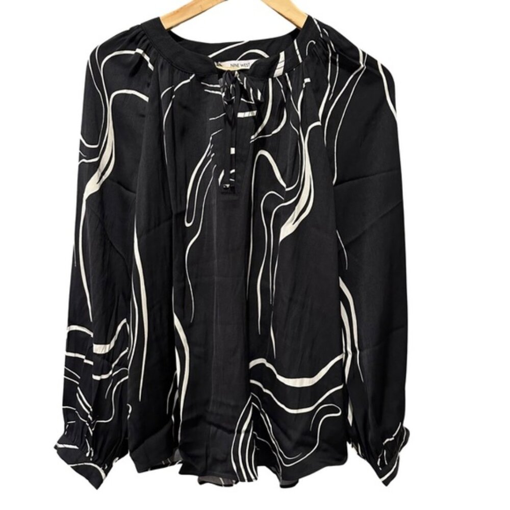 Brand New Women's Nine West V-Neck Black Spring Blouse, Large